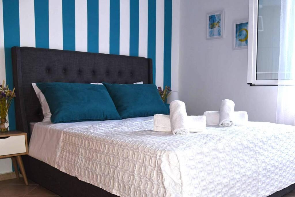 Pogonia Sea View Apartment Екстериор снимка